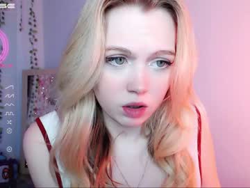 webcam girl small_blondee image #4008011