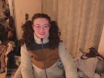 webcam girl emersoncane image #573127