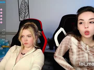 webcam girl small_blondee image #3769142
