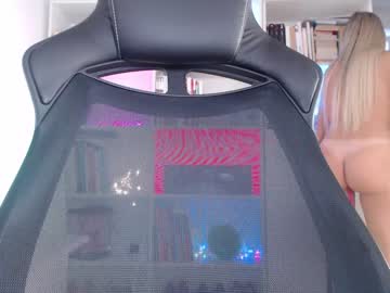 webcam girl motorboat_me image #3810639