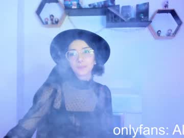 webcam girl thecosmicgirl image #3256874