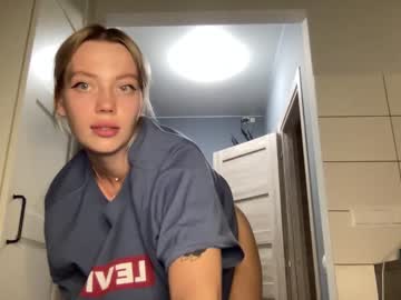 webcam girl angel_from_sky image #2558400