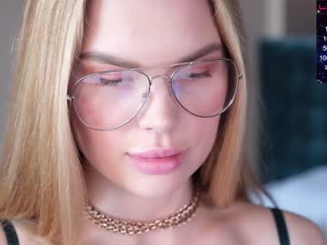 webcam girl love_you_to123 image #4645678