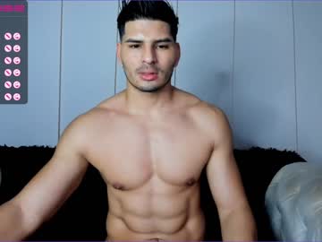 webcam man wild_col image #3364623