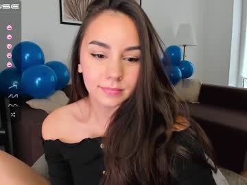webcam girl intrigueeme image #121838