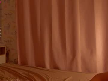 webcam girl unicorngirls image #540185