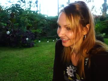 webcam girl kaileeshy image #694318