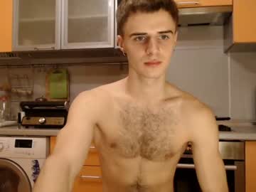 webcam man georges_place image #791423
