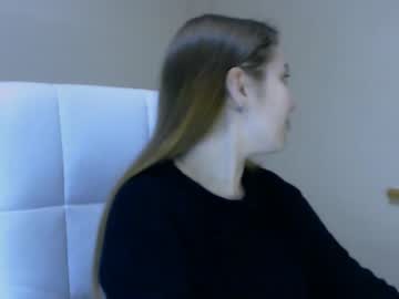 webcam girl zoey_deuttch image #3681865