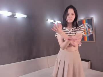 Cam for elwinebrayton