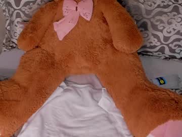 webcam girl shantallknowless image #4144868