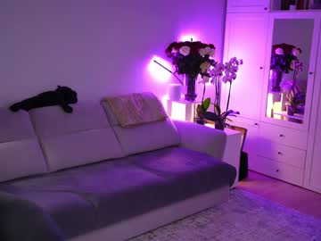 webcam girl _blackbee_ image #4306664