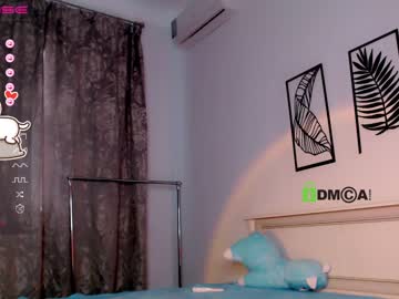 webcam girl small_blondee image #3331125