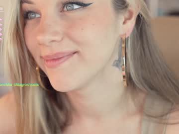 webcam girl mia_milagros image #2129665