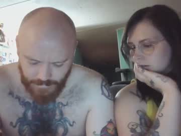 webcam couple naughtynerds69 image #5289970