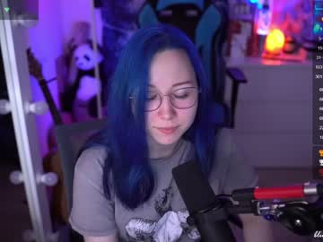 webcam girl blue_mooncat image #4985524