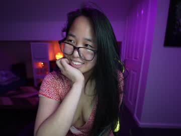 webcam girl naughtynerdygirl image #1385910