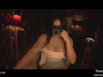 webcam girl lucieoude_ image #802463