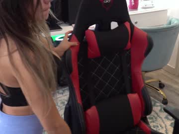 webcam girl beyllove_d image #3855044