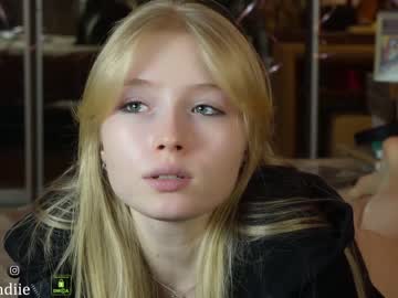 webcam girl bestblondiiecb image #6300062
