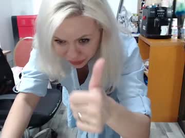 webcam girl perv_mee image #4349468
