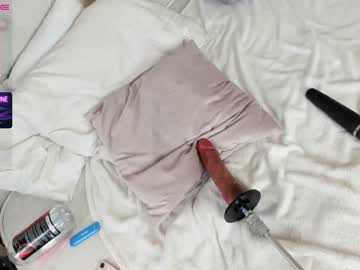 webcam girl lil_angell_ image #2007113
