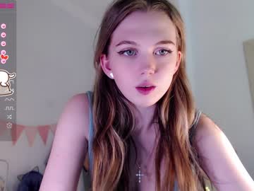 webcam girl small_blondee image #3190534