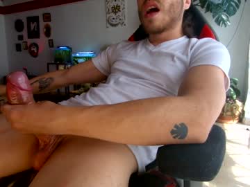 webcam man hakhoox image #5013591