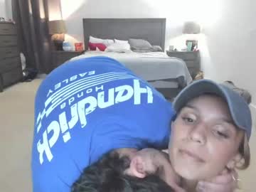 webcam couple milfsbuttbetter image #320053