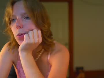 webcam girl crimsonxrapture image #2200056
