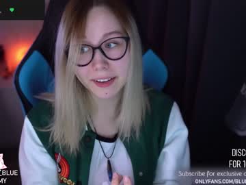 webcam girl blue_mooncat image #729284