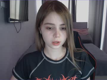 webcam girl tripleprinces image #5090585