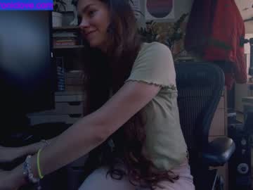 webcam girl chroniclove image #2560667