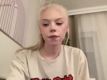 webcam girl sonyaplush image #4307056