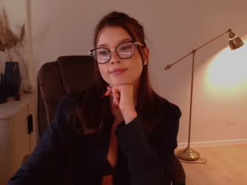 webcam girl bitter_moon image #6838428