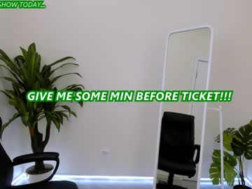 webcam girl lottie_shine image #2779982