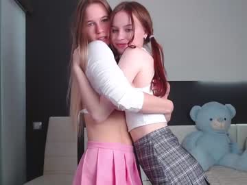 webcam couple sofia_flowers image #2583312