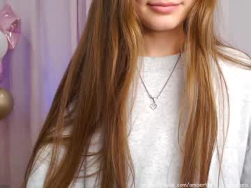 webcam girl ambertan1 image #959960