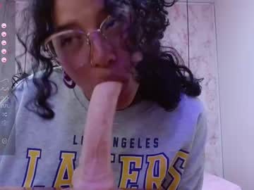 Cam for firee_curly
