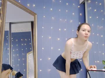 webcam girl kriskras__ image #4631105