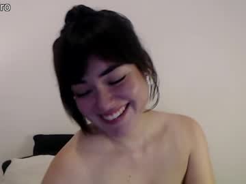 webcam girl dronae image #4716888