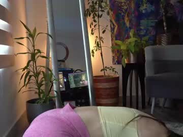 webcam girl beyllove_d image #6757721