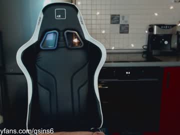 webcam girl queensy_sins_x image #769512