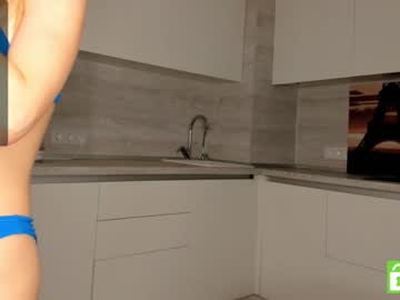 webcam girl harriethudson image #5833108