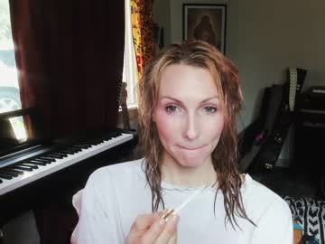webcam girl kaileeshy image #528214