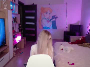 webcam girl gudeeetama image #318755