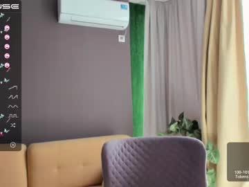 webcam girl small_blondee image #1629069