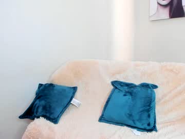 webcam girl yana_squrel_22 image #292651