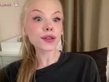 webcam girl sonyaplush image #4278246