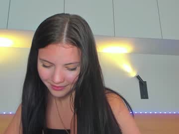 webcam girl sweetie_karoline image #2879121